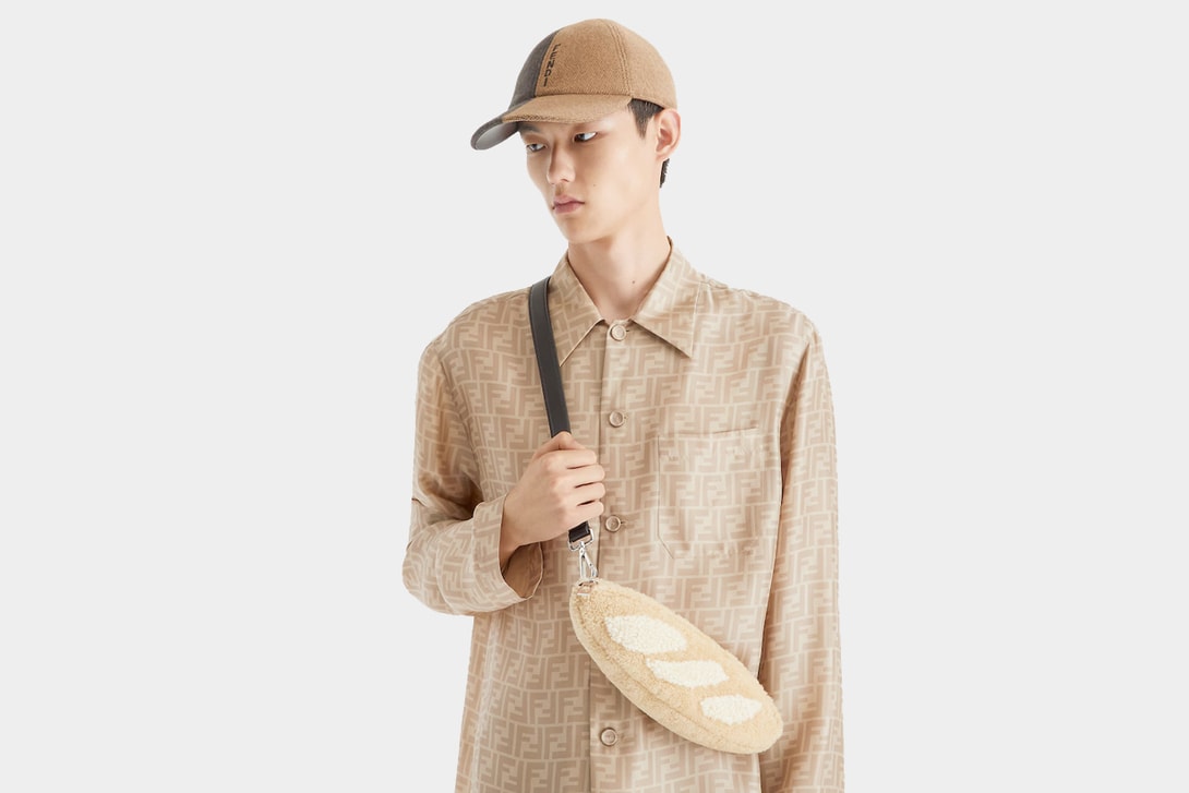 发现羊绒Fendi（芬迪）法棍小包：虽然还没成经典，但是它超级可爱呀！